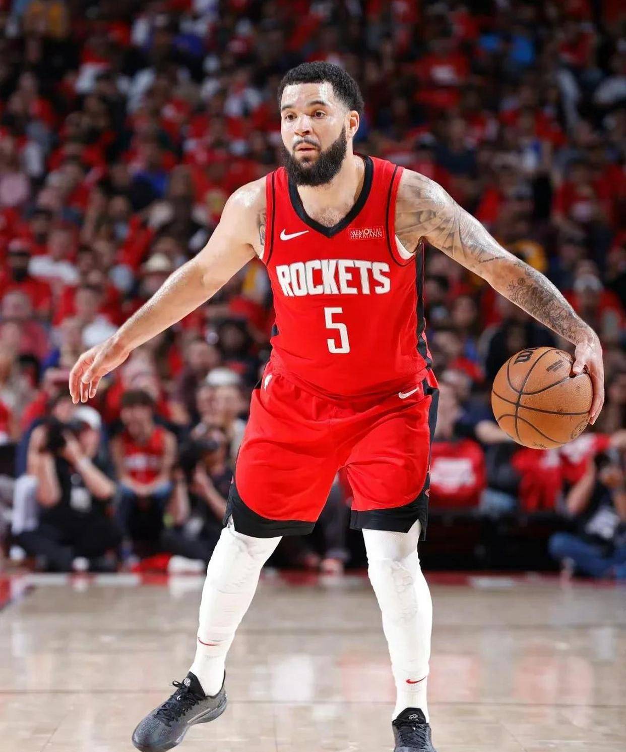 国际比赛日CBA季后赛传出新动向，休斯敦火箭止住颓势，管理层表态——态度坚定，赛程密集仍需轮换的简单介绍-开云真人