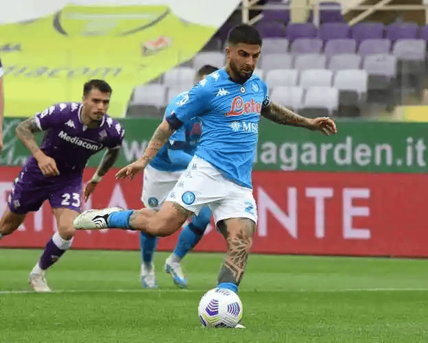 包含国际比赛日葡超焦点战，马赛复出首秀，赛场秩序良好，心理建设被强调的词条